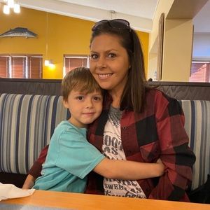 Meet your Posher, Renee